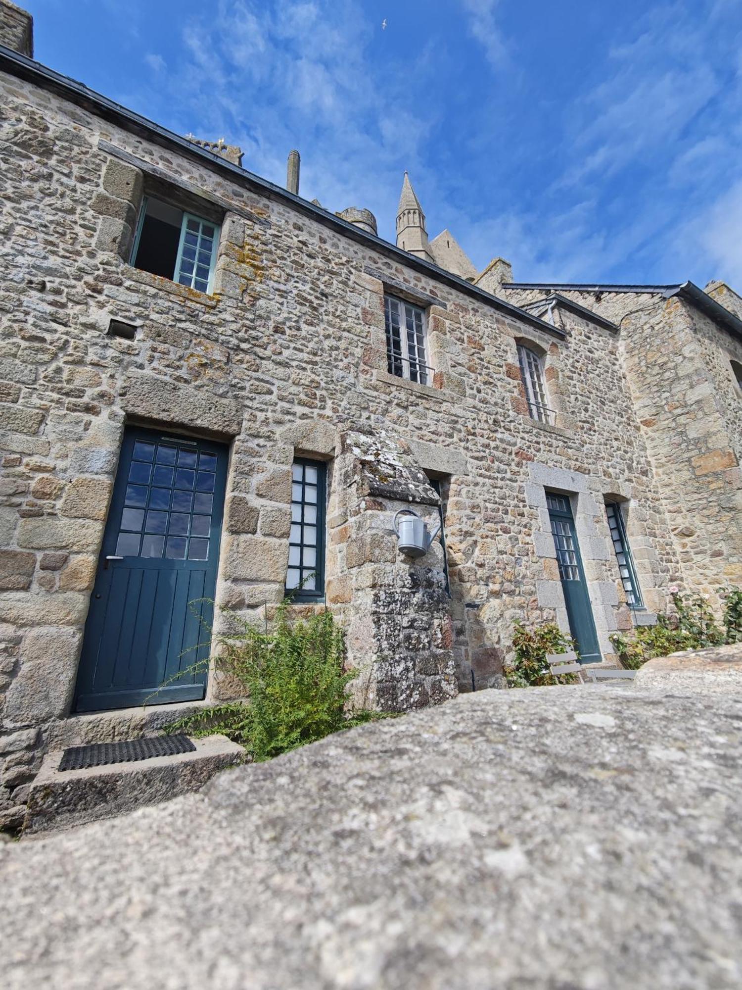 Chez Adele Villa Mont-Saint-Michel ภายนอก รูปภาพ